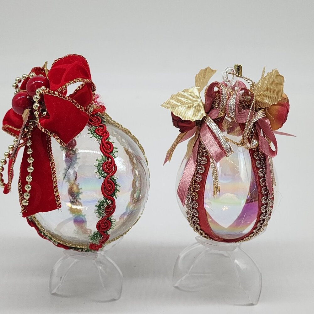Handmade Glass Christmas Ornaments Red & Gold Ribbon Roses Berries Leaves - Picture 4 of 8